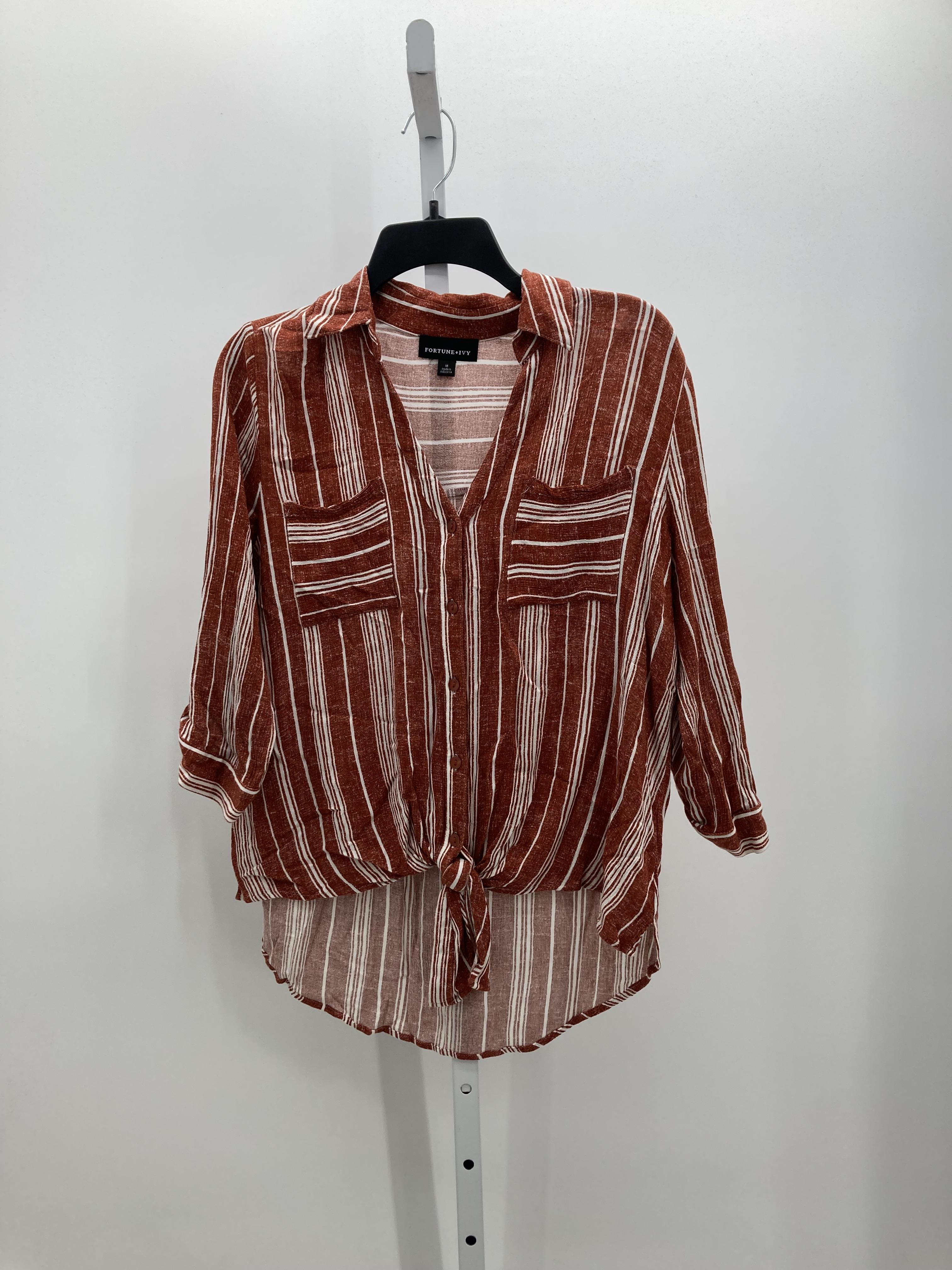 Size Medium Misses 3/4 Sleeve Shirt