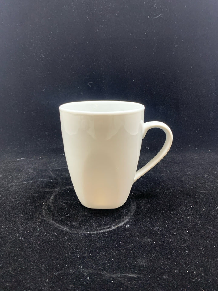 4 SQUARE BOTTOM WHITE CERAMIC MUGS.