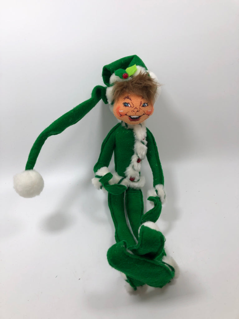 ANNALEE GREE LONG LEGGED ELF.