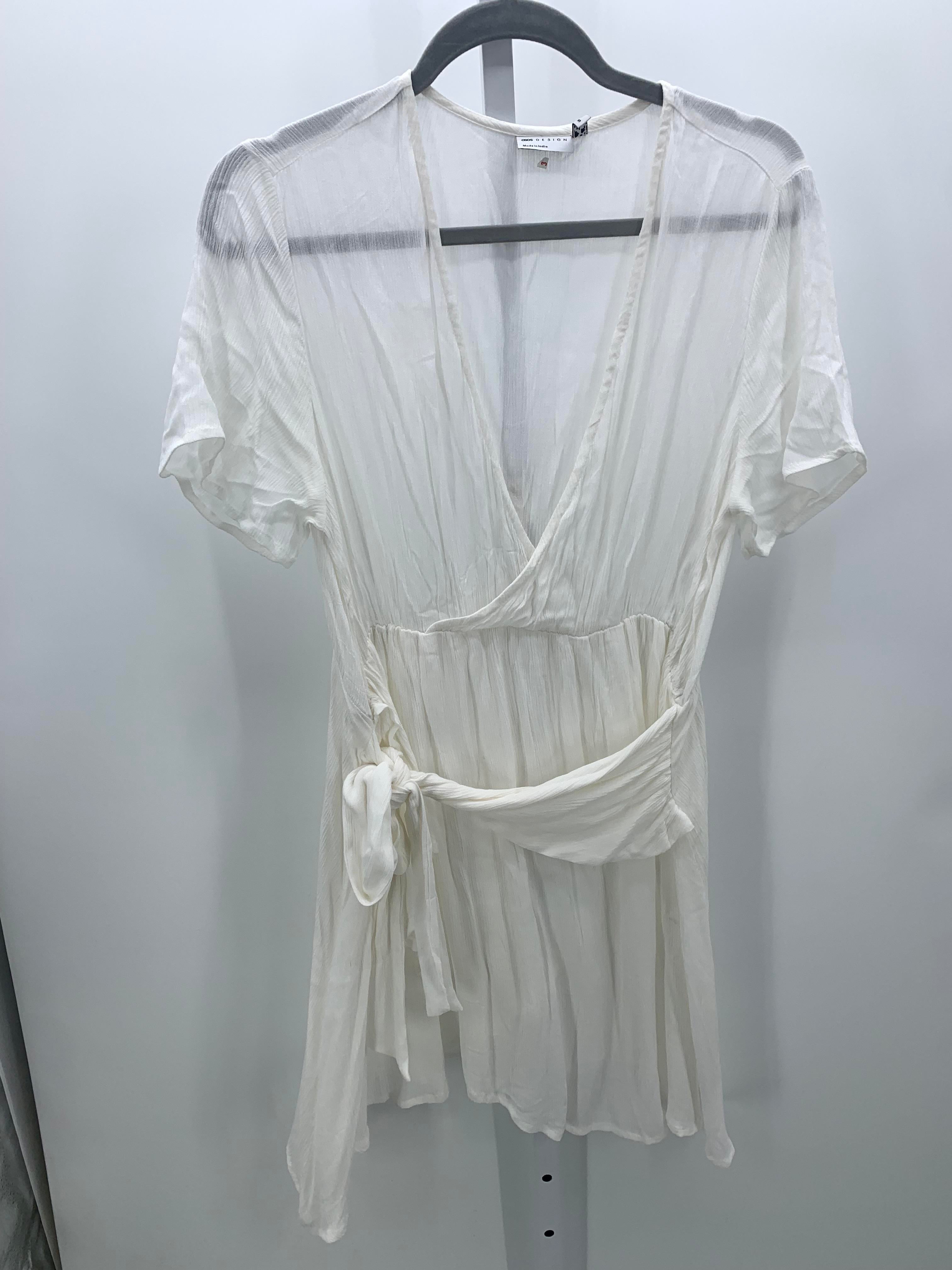 White Size 12 Maternity Short Sleeve Dress