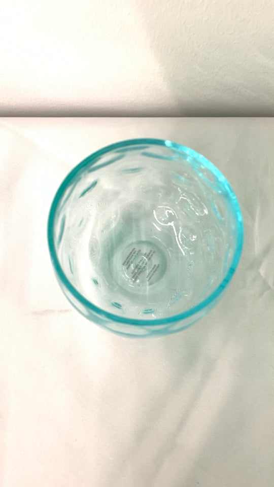 4 DOTTED LIGHT BLUE MELAMINE STEMLESS WINE GLASSES.