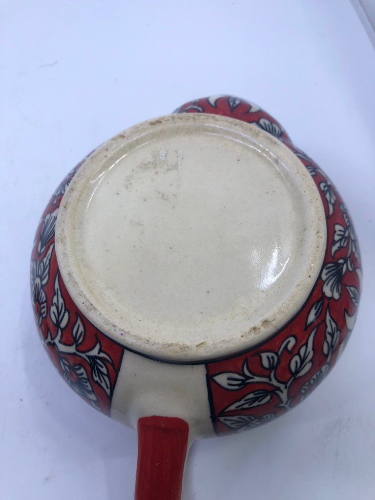 RED AND CREAM FLORAL TEAPOT.