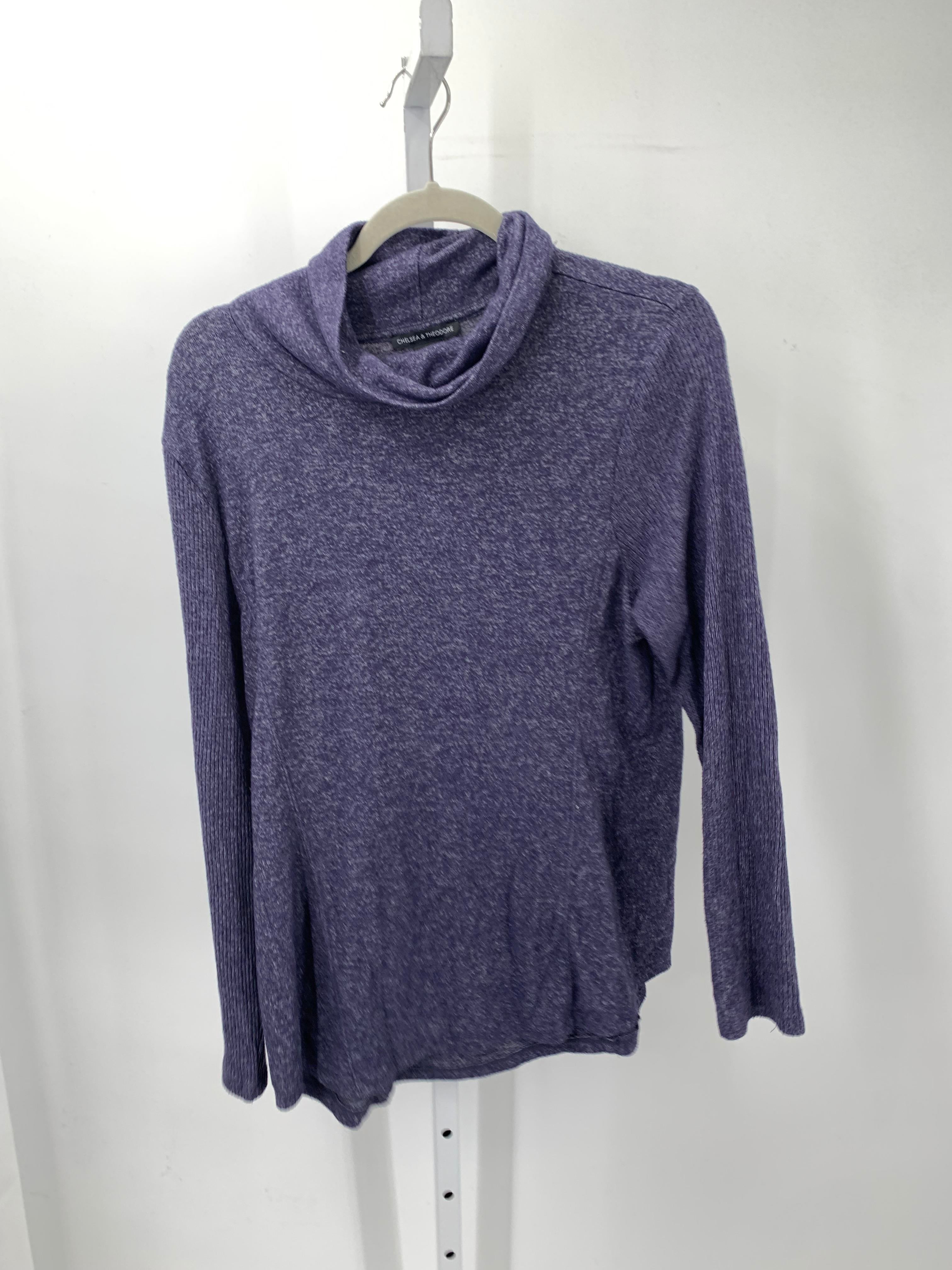 Size Extra Large Misses Long Sleeve Shirt