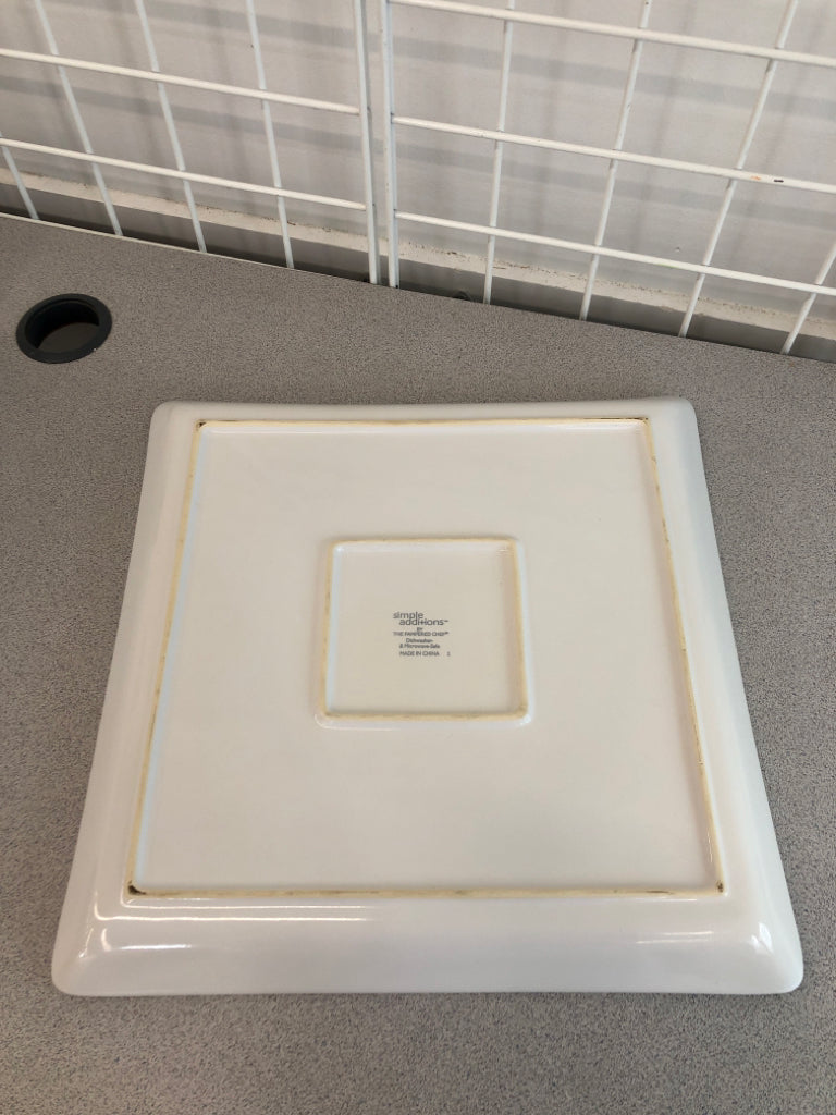 SQUARE WHITE SHALLOW SERVING PLATTER.