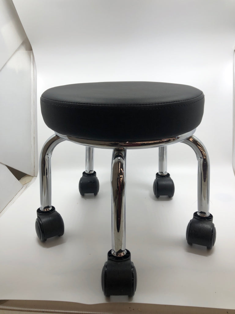 FAUX LEATHER BLACK ROLLING STOOL.
