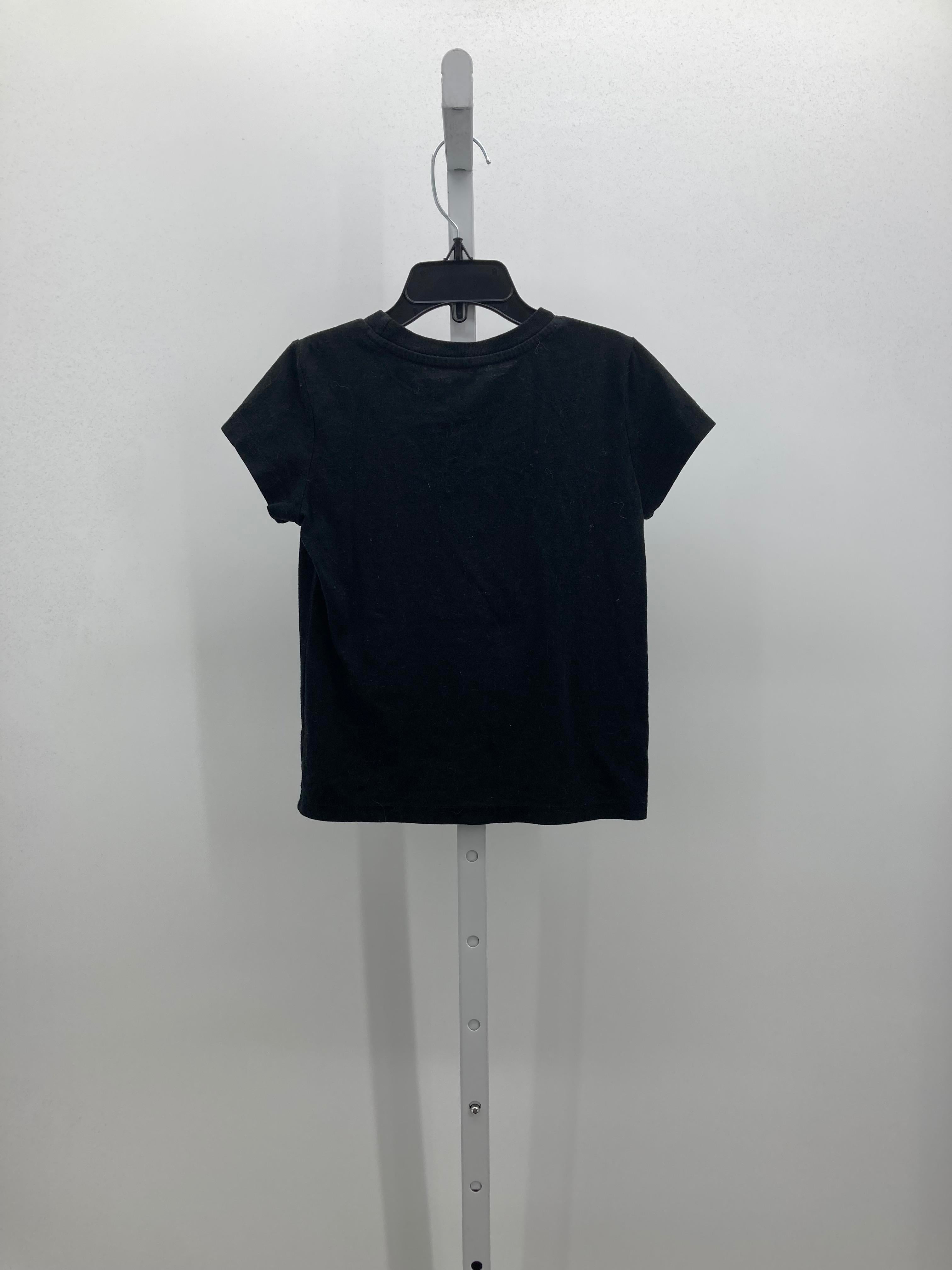 Size 6-7 Girls Short Sleeve Shirt