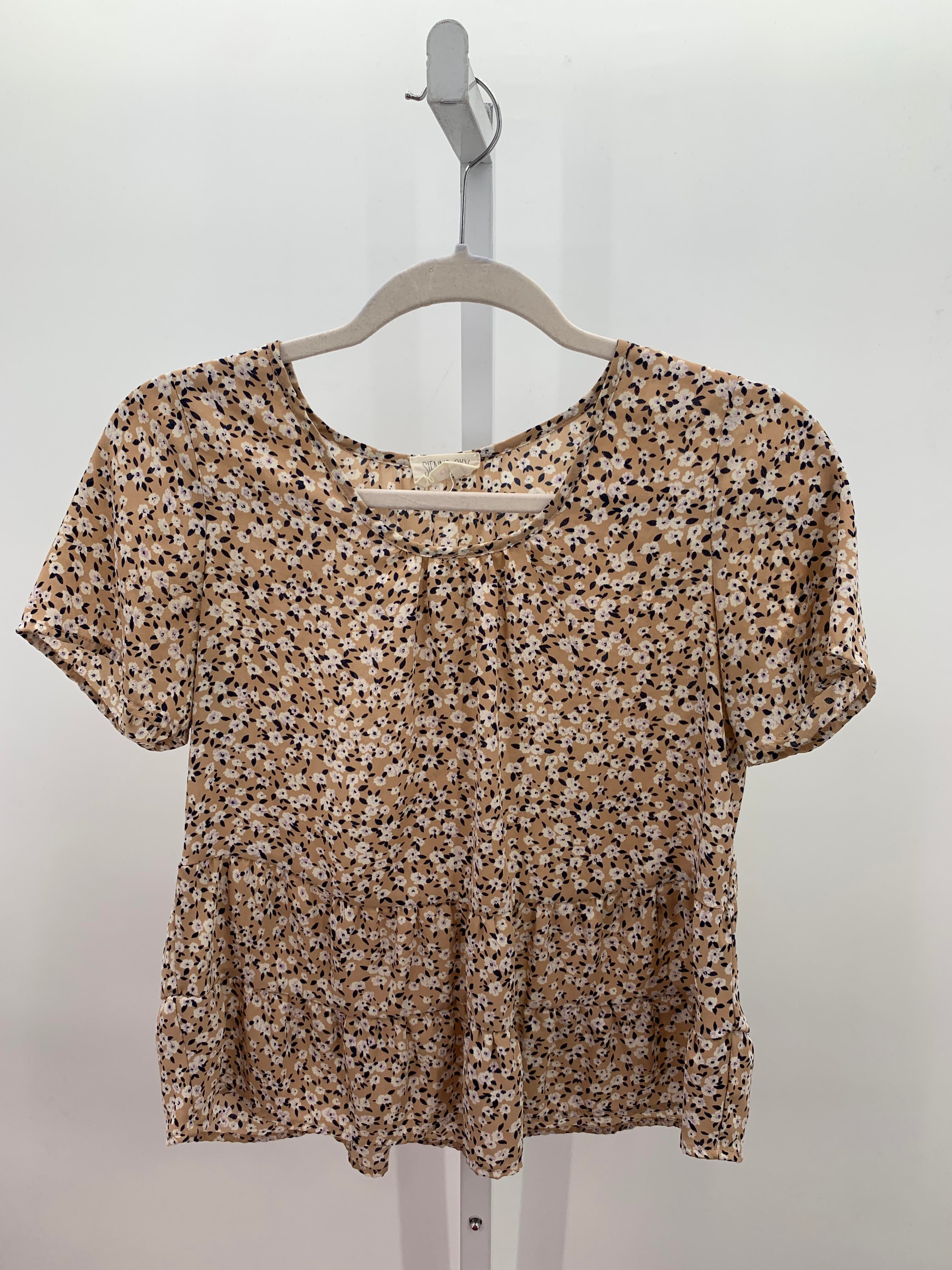 Size X Small Juniors Short Sleeve Shirt
