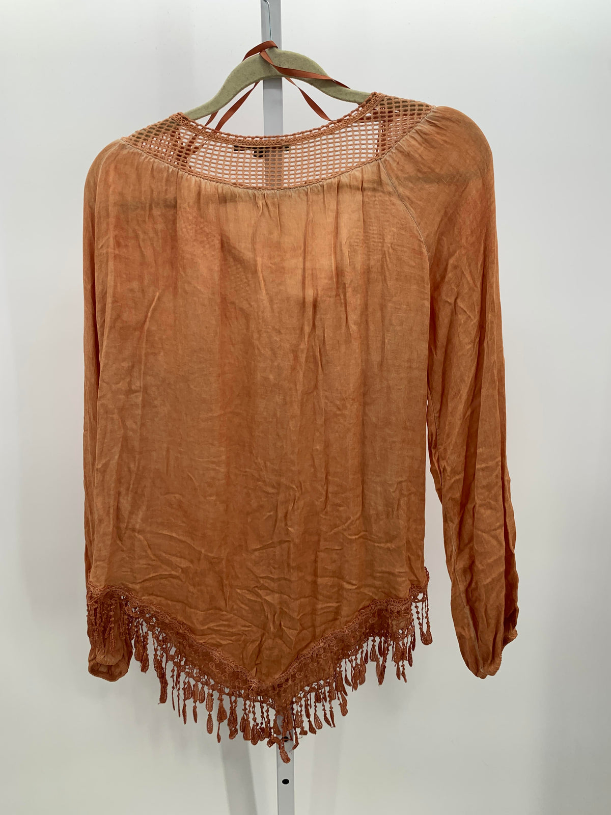 Size Medium Juniors Long Sleeve Shirt