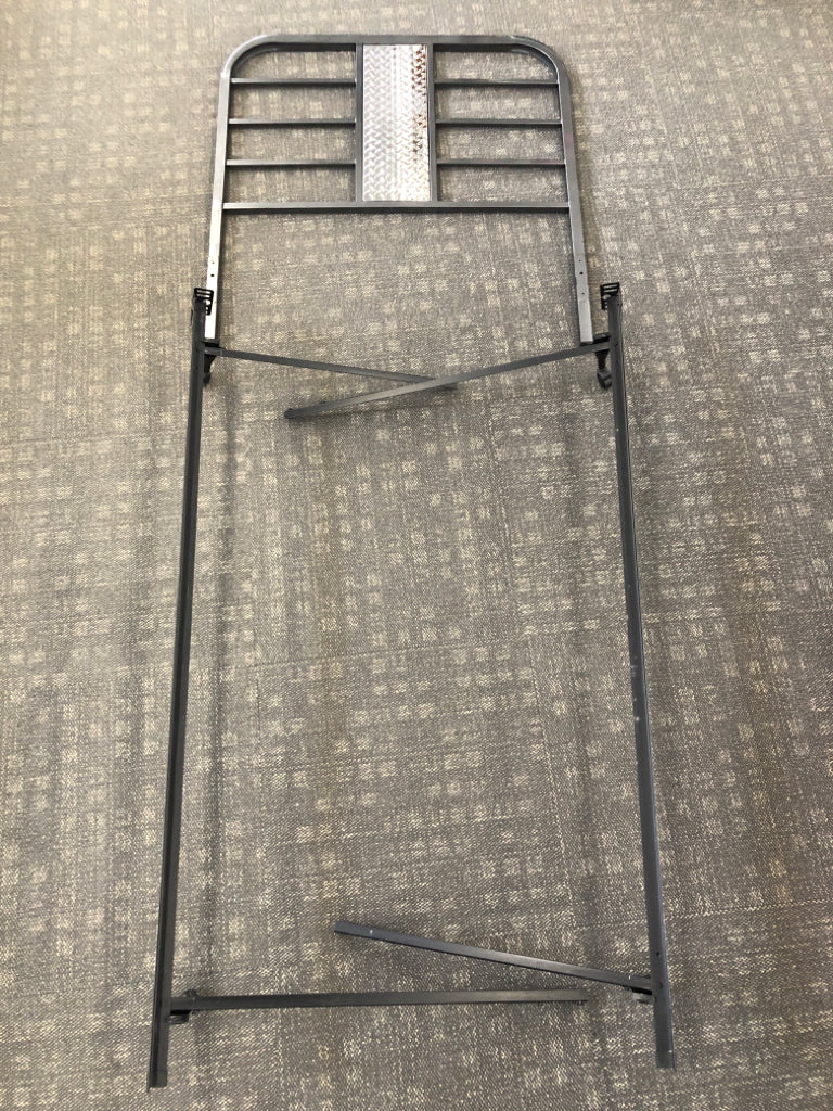 TWIN BLACK/SILVER METAL HEADBOARD W/METAL FRAME.