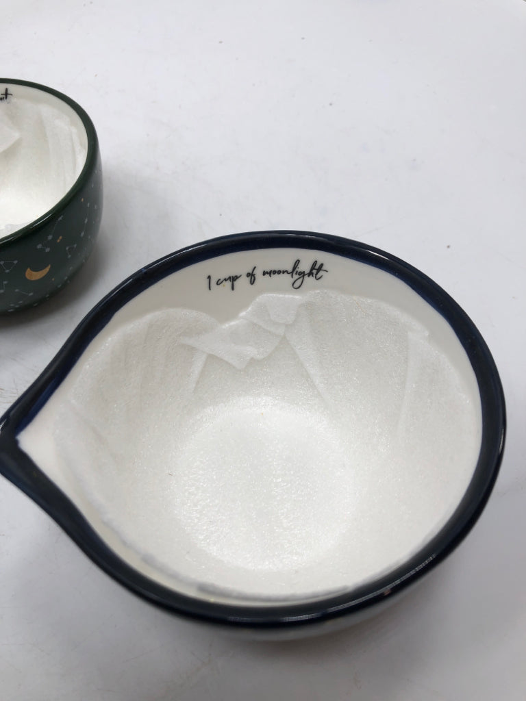 4PC CELESTIAL MEASURING CUPS.