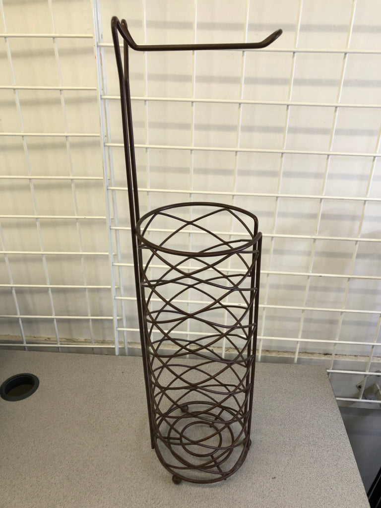 BROWN METAL WIRE TOILET PAPER HOLDER/STORAGE.