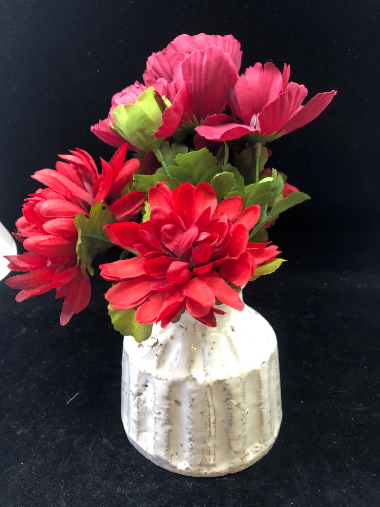 HEAVY WHITE RIBBED POTTERY PLANTER W/ SMALL RED FLOWERS.