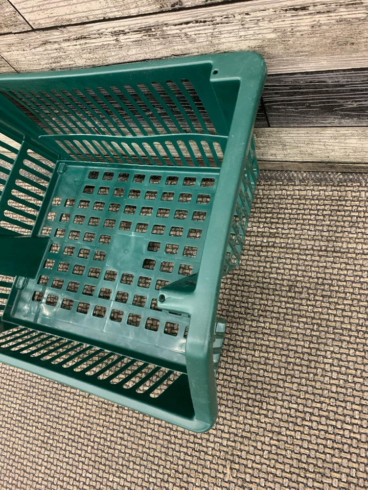 GREEN STACKABLE PLASTIC STORAGE CRATE.
