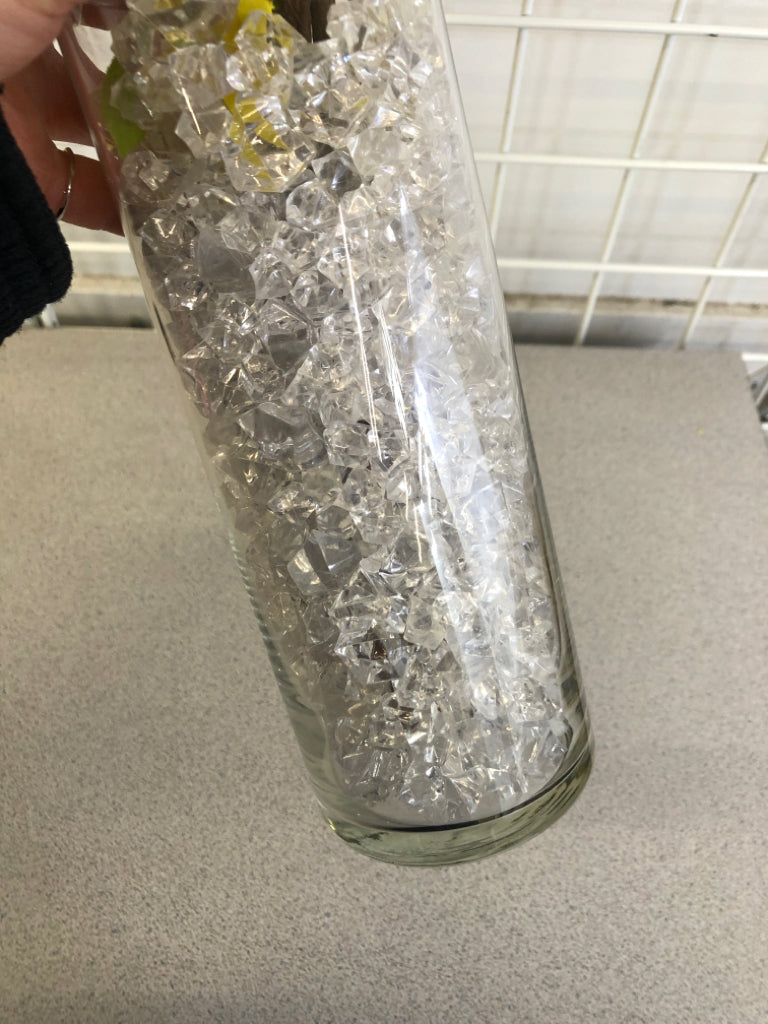 FORSYTHIA BOUQUET IN CLEAR GLASS VASE W/CRYSTAL FILLER.