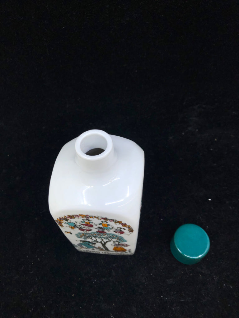 4 SEASONS GERMAN DECANTER W/CORKED LID.