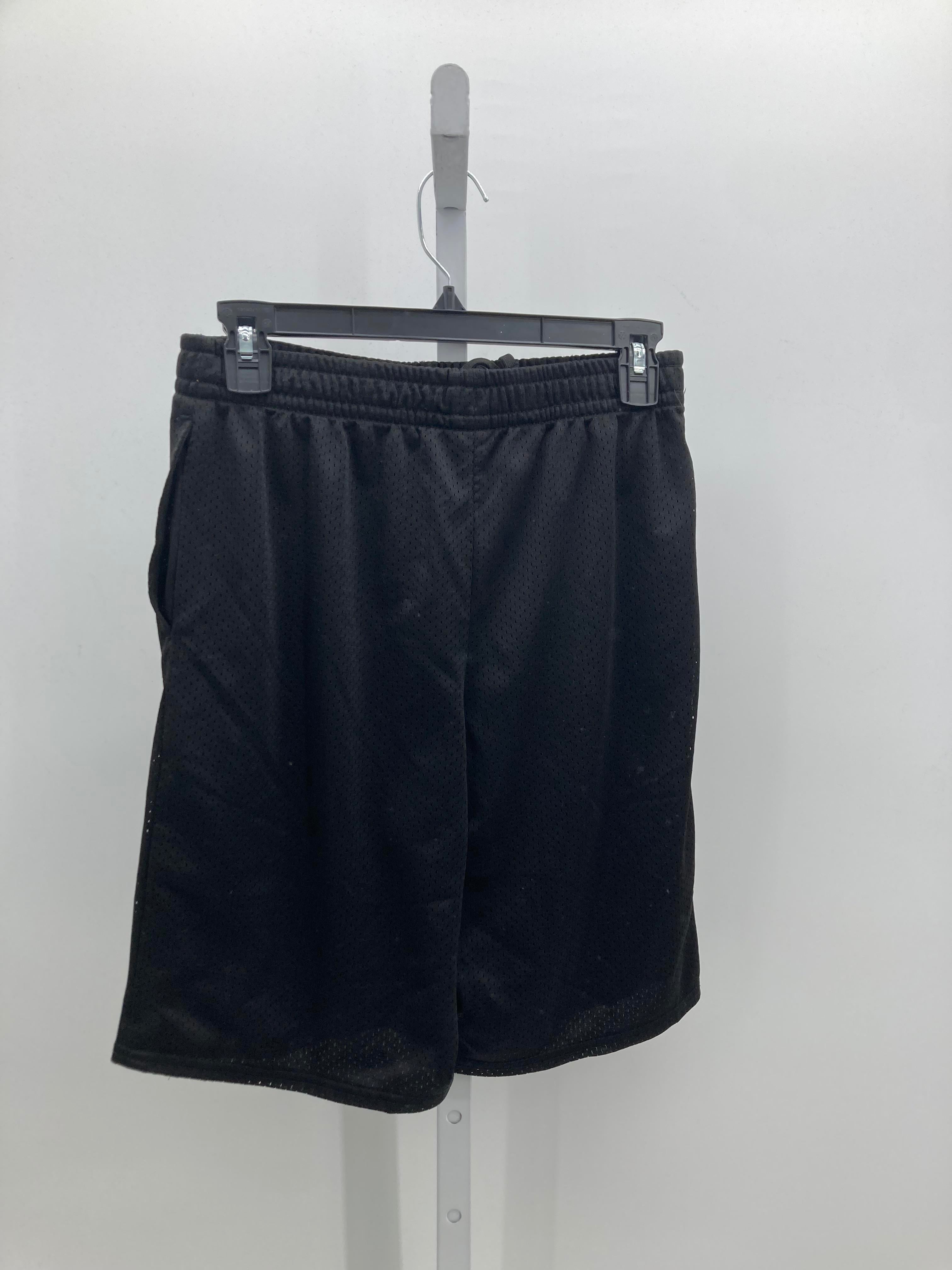 BASKETBALL SHORTS