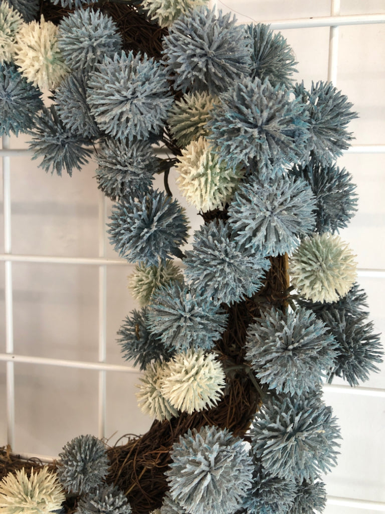 BLUE BLOSSOM HEAD WREATH.