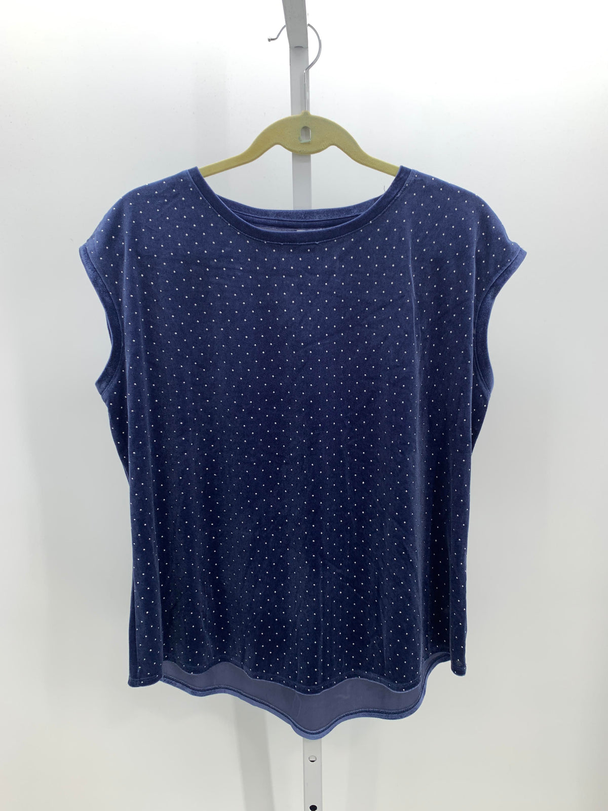 Elle Size Large Misses Sleeveless Shirt