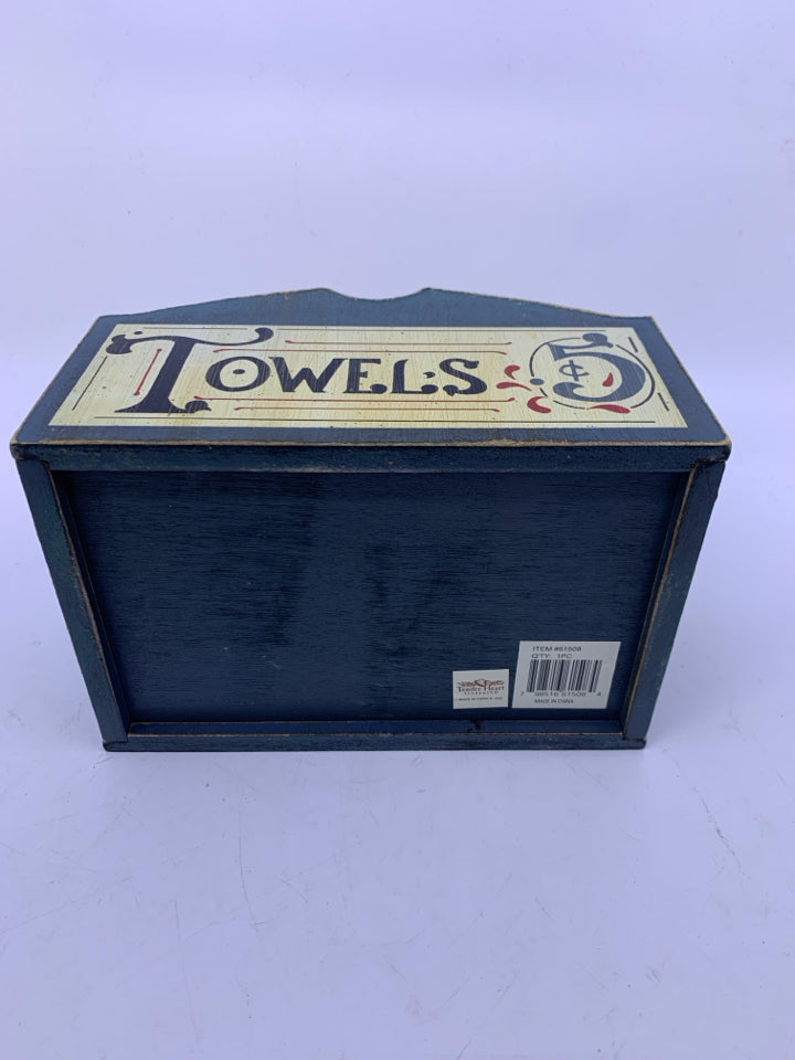 BLUE TOWEL WOOD BASKET W/ HANDLE.