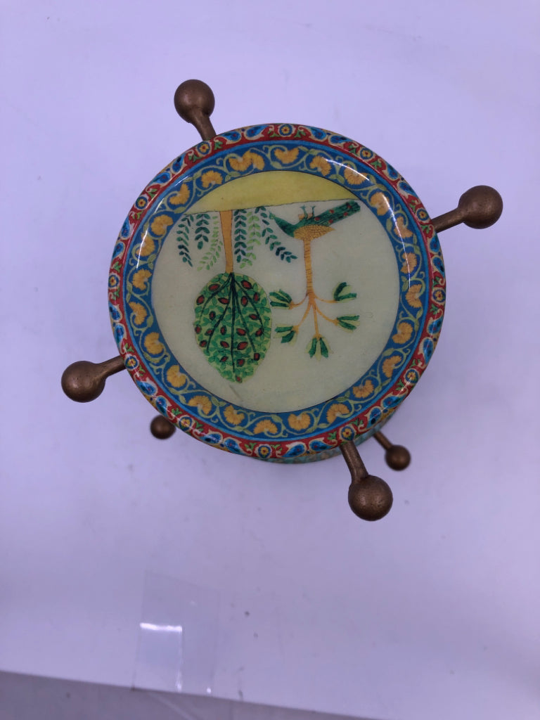 3 TIER METAL ELEPHANT DISH.