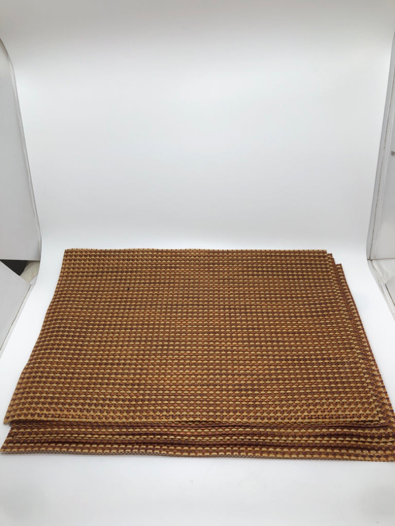6 ORANGE WOVEN RATTAN PLACEMATS.