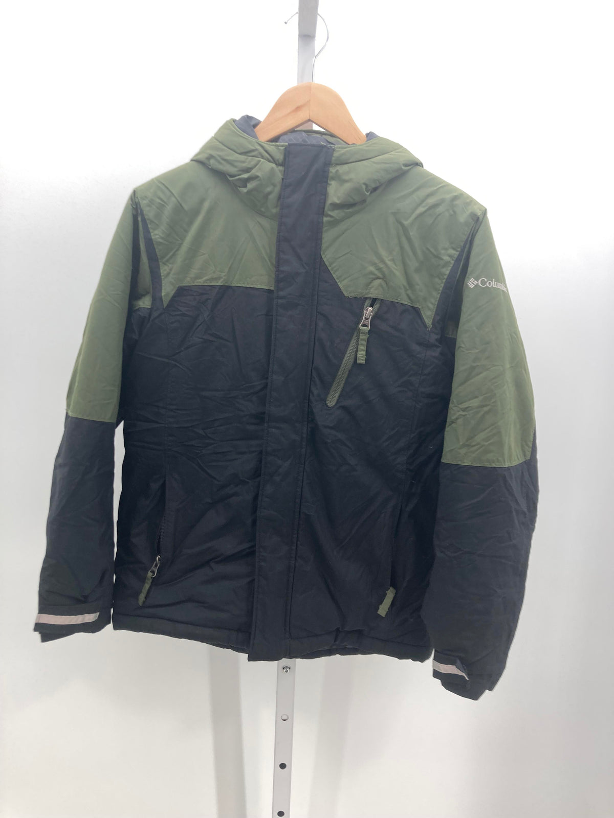 HOODED ZIP