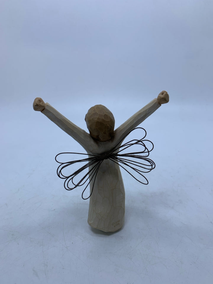 ANGEL OF COURAGE HOLDING HANDS UP.