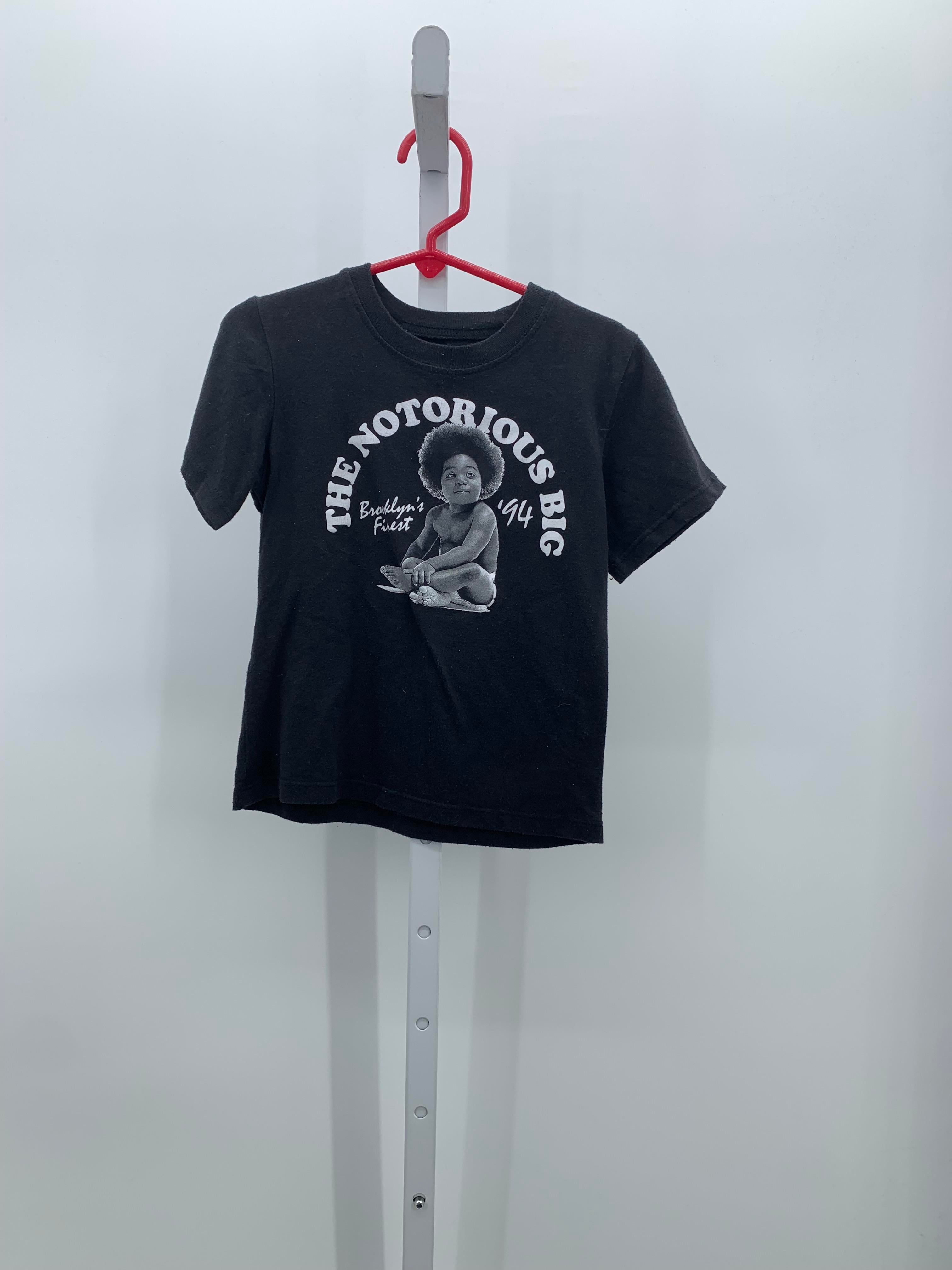GRAPHIC KNIT TEE.