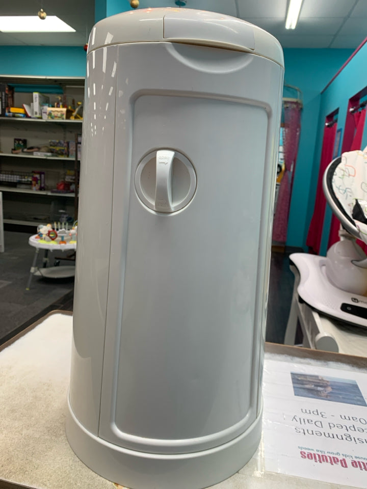 Munchkin PAIL Diaper Pail