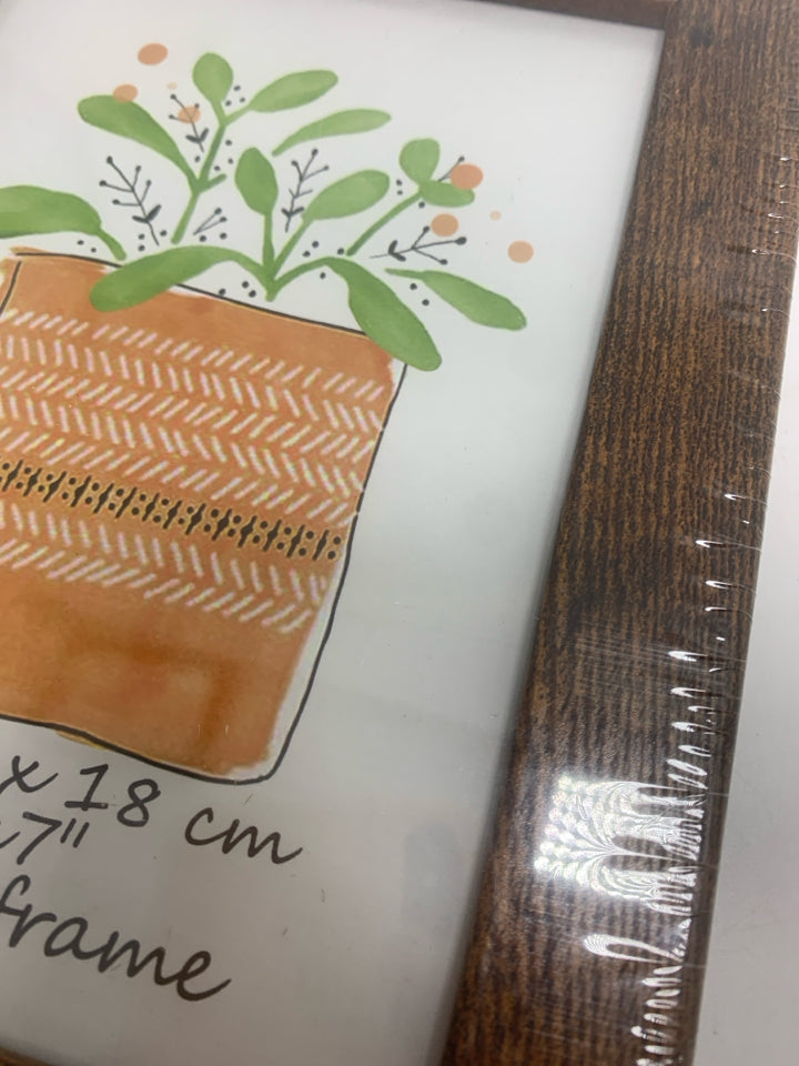 NIP WOODEN RUSTIC PICTURE FRAME.