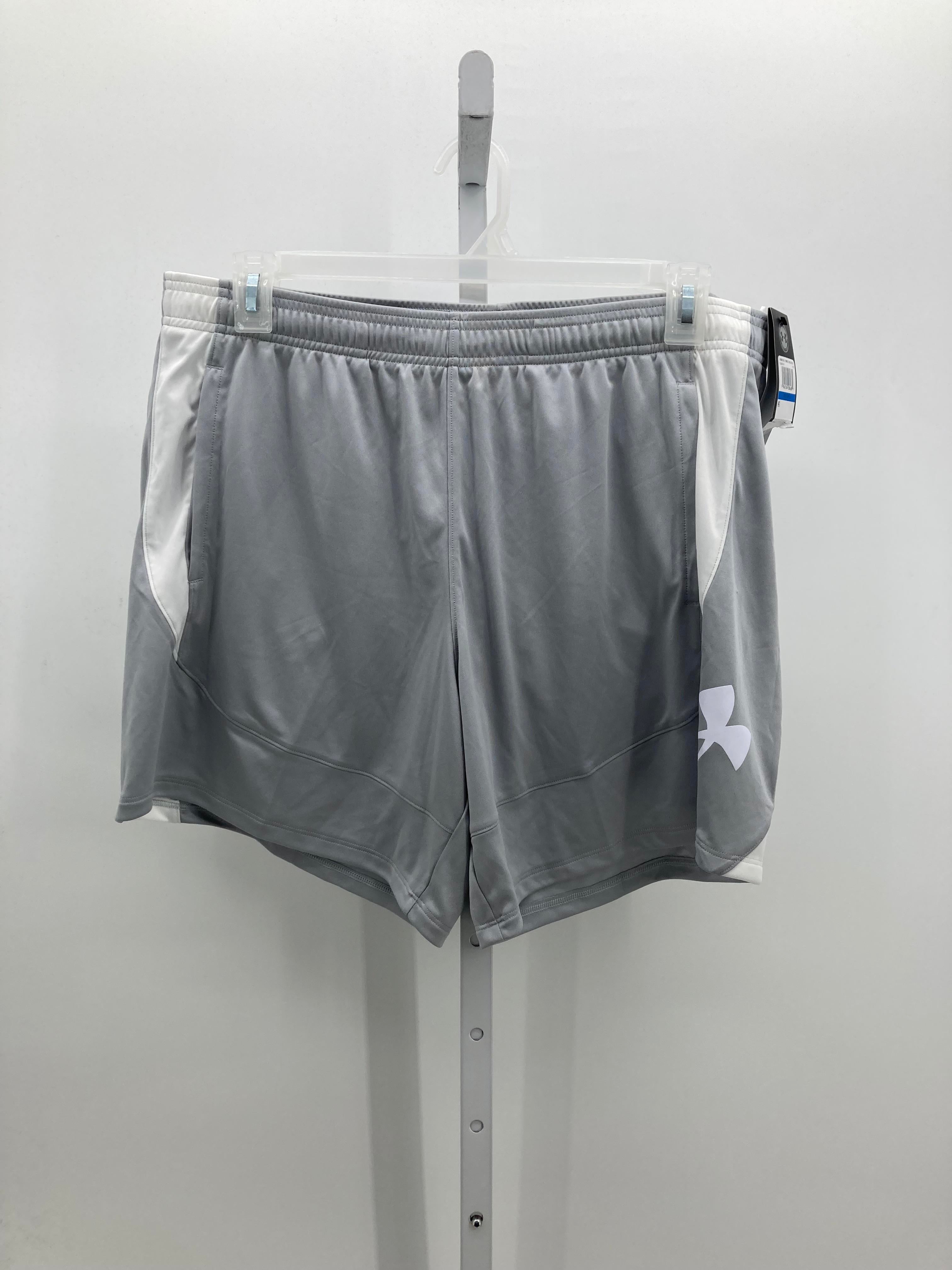 Under Armour Size Extra Large Misses Shorts