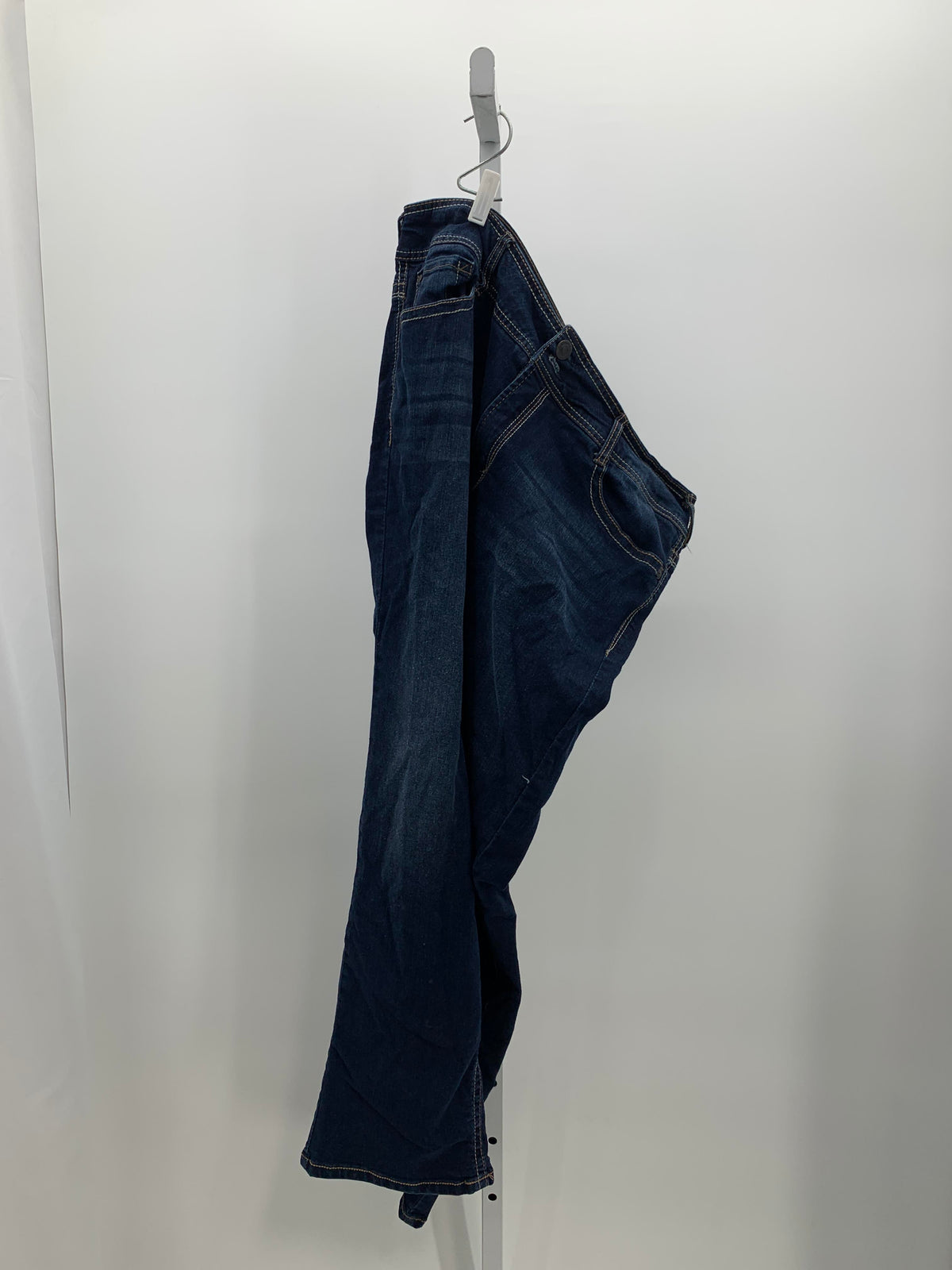 Wallflower Size 18 Juniors Jeans