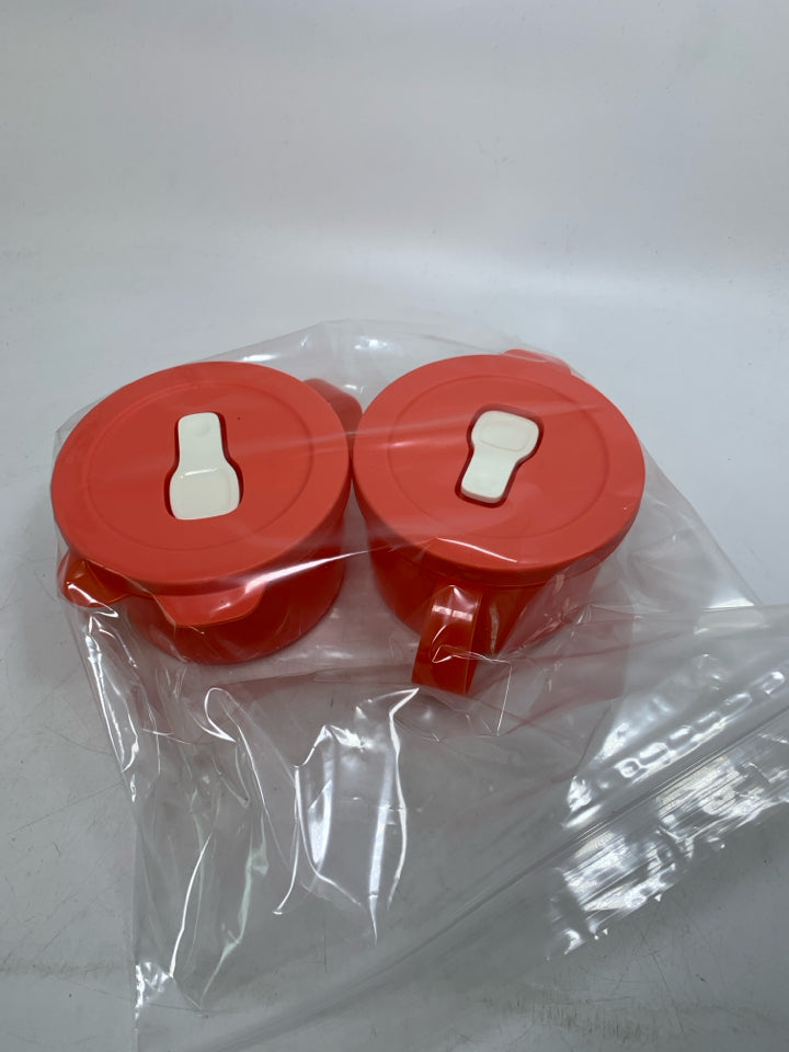 2 ORANGE SOUP BOWLS W/ LID/HANDLE IN BAG.