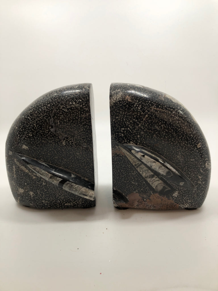 2 HEAVY CARVED STONE BOOK ENDS.