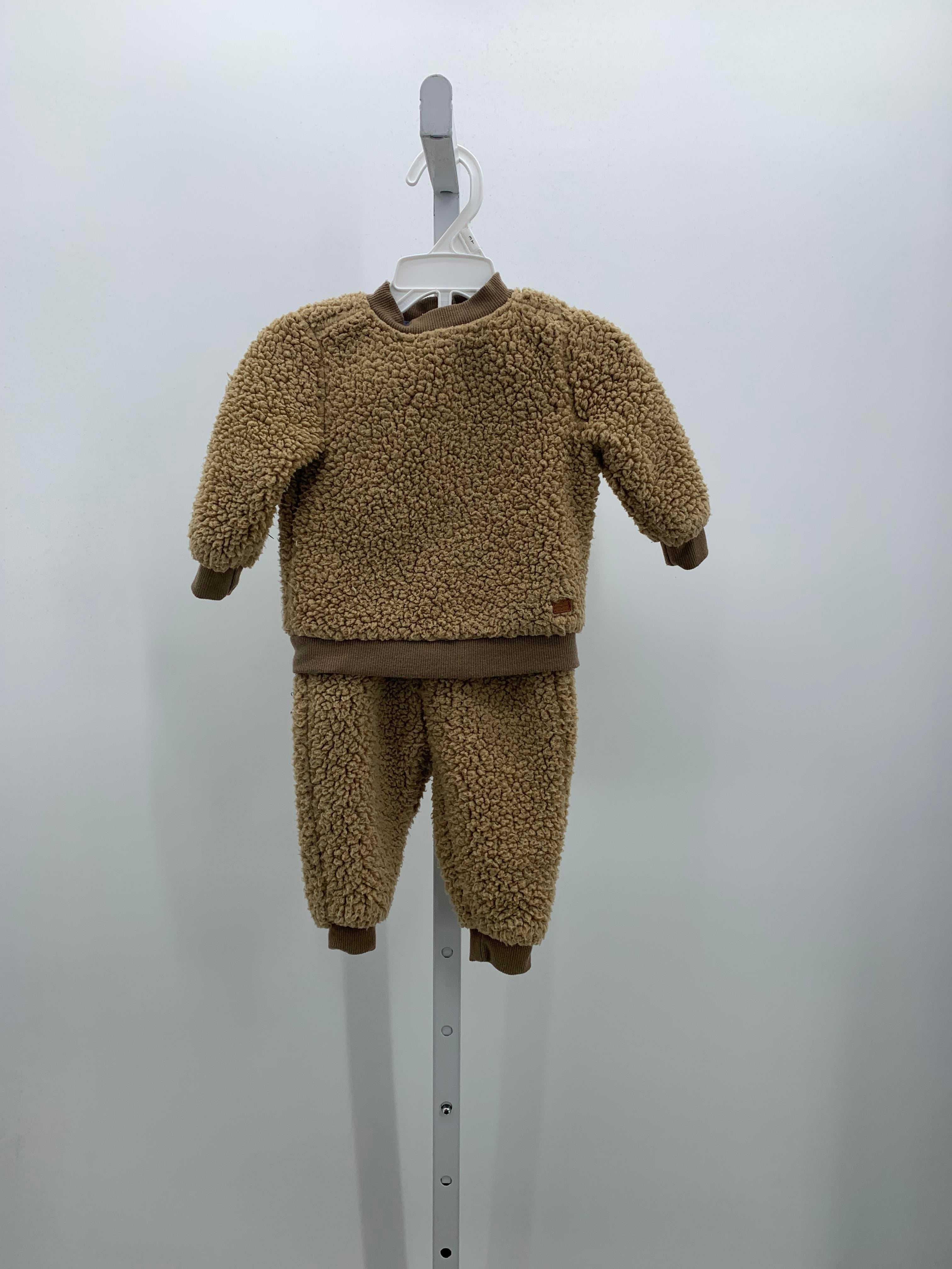 SHERPA SHIRT AND PANTS