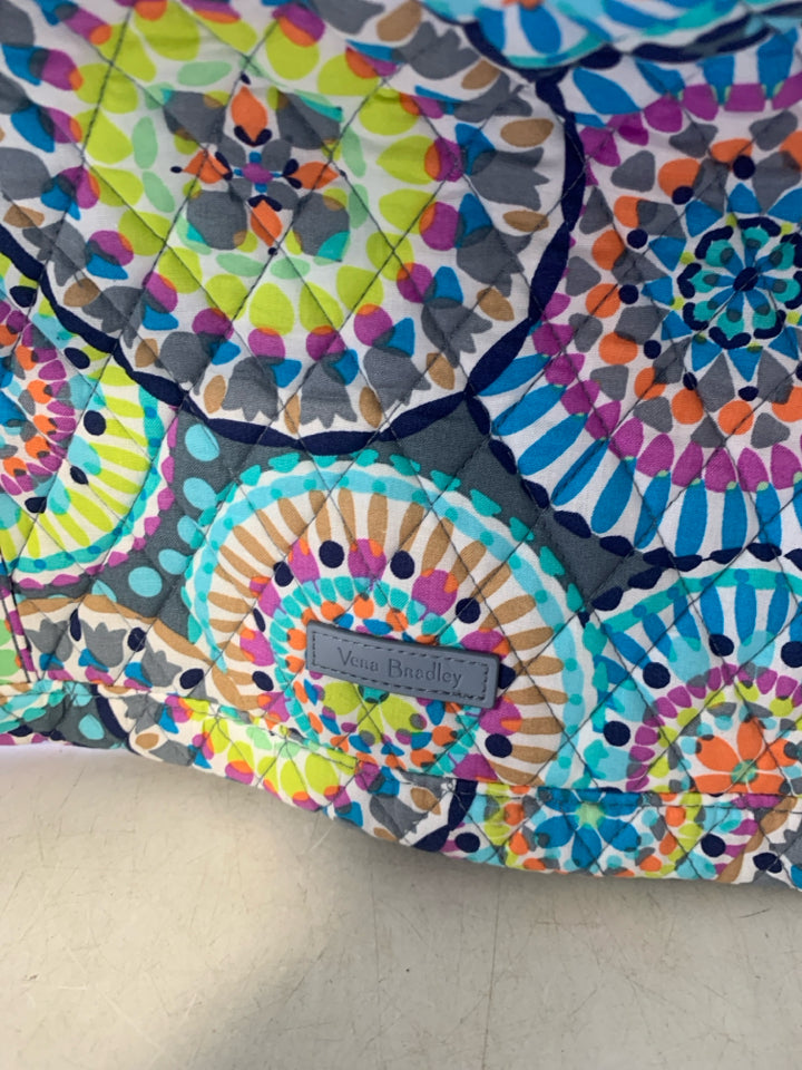 Vera Bradley XL Traveler Duffel Bag in Sunny Medallion- New With Tags