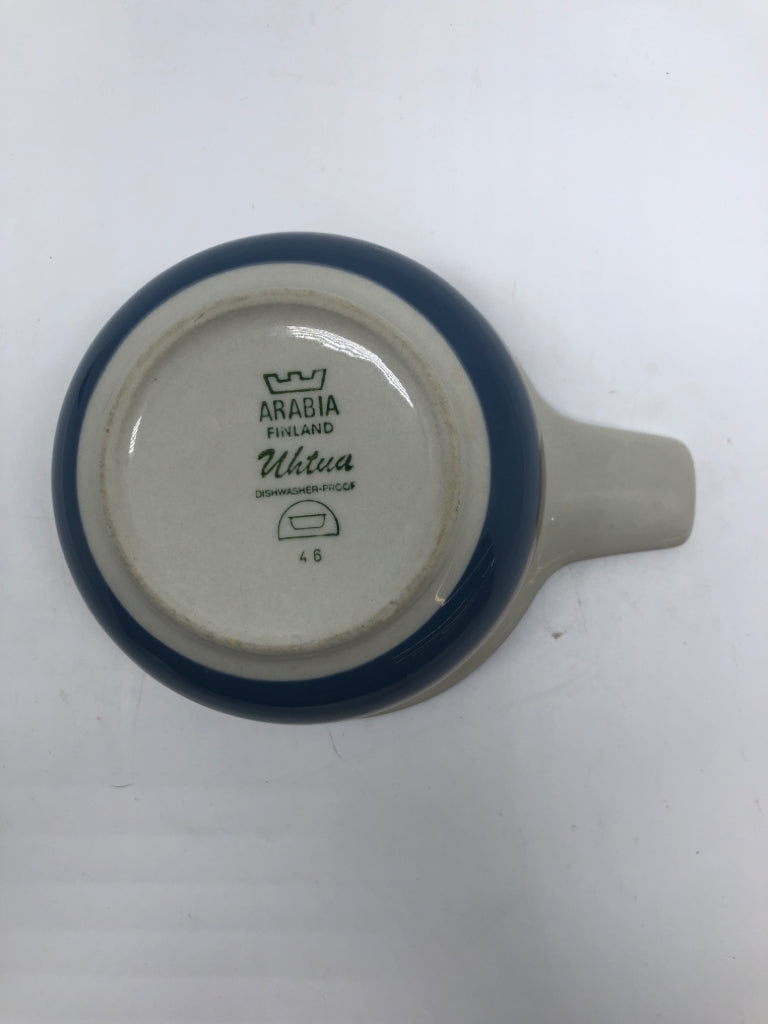 VTG ARABIA FINLAND SAUCE BOAT.
