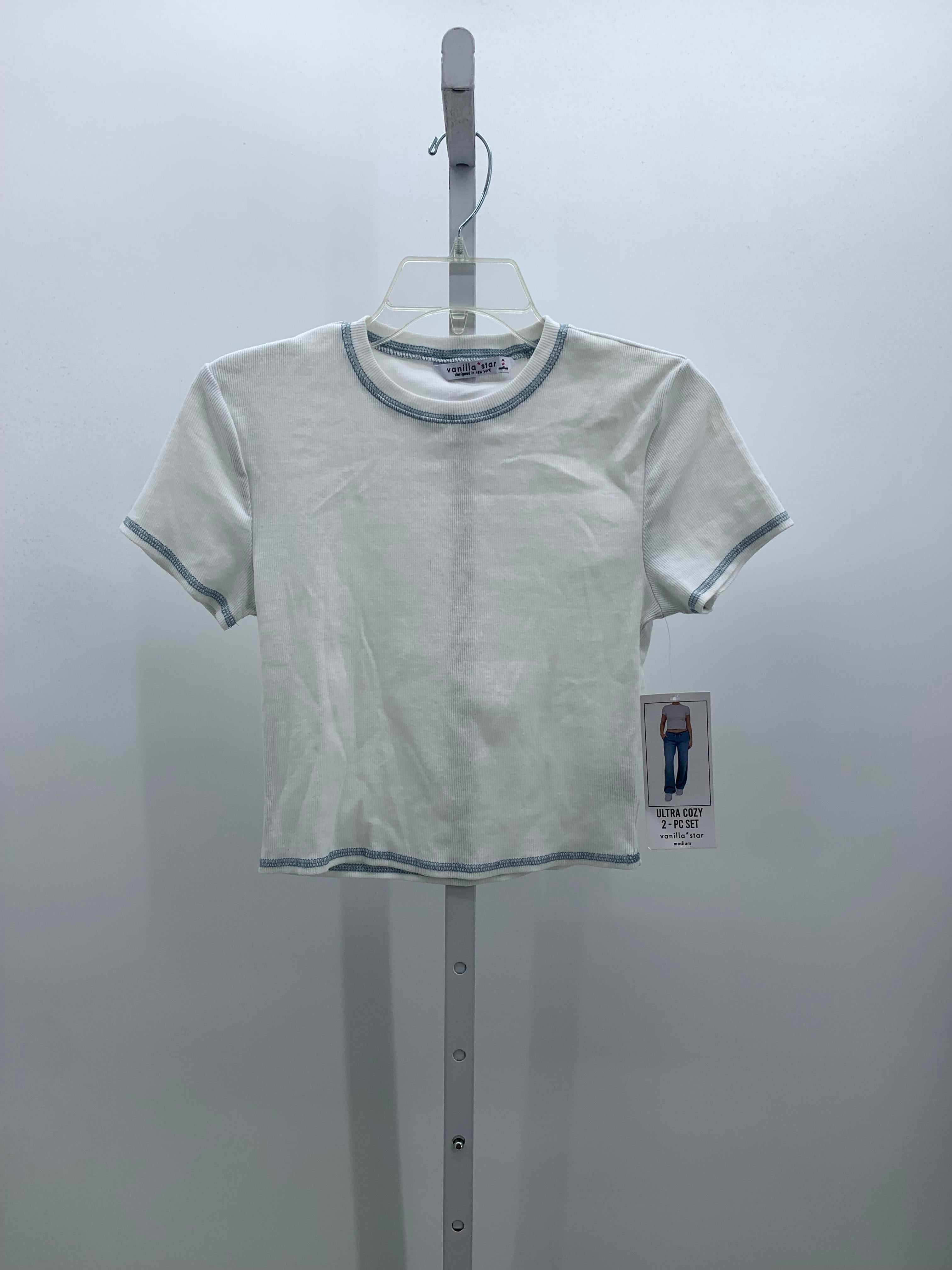 Vanilla Star Size Medium Juniors Short Sleeve Shirt