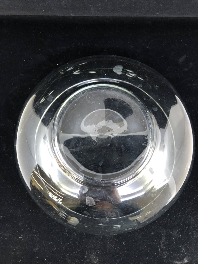 PRINCESS HOUSE ETCHED GLASS SERVING BOWL.