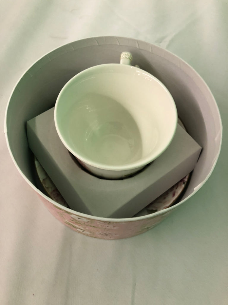 NIB CUP AND SAUCER ROSE W/ PINK BIRD IN GIFT BOX
