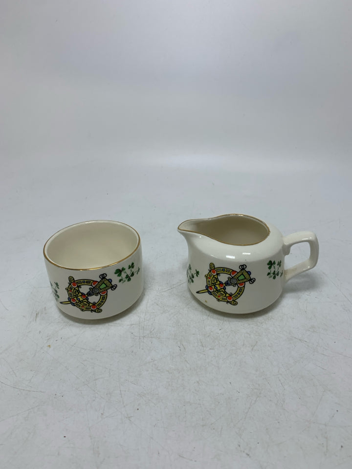 SHAMROCK/CREST SMALL SUGAR/CREAMER SET.