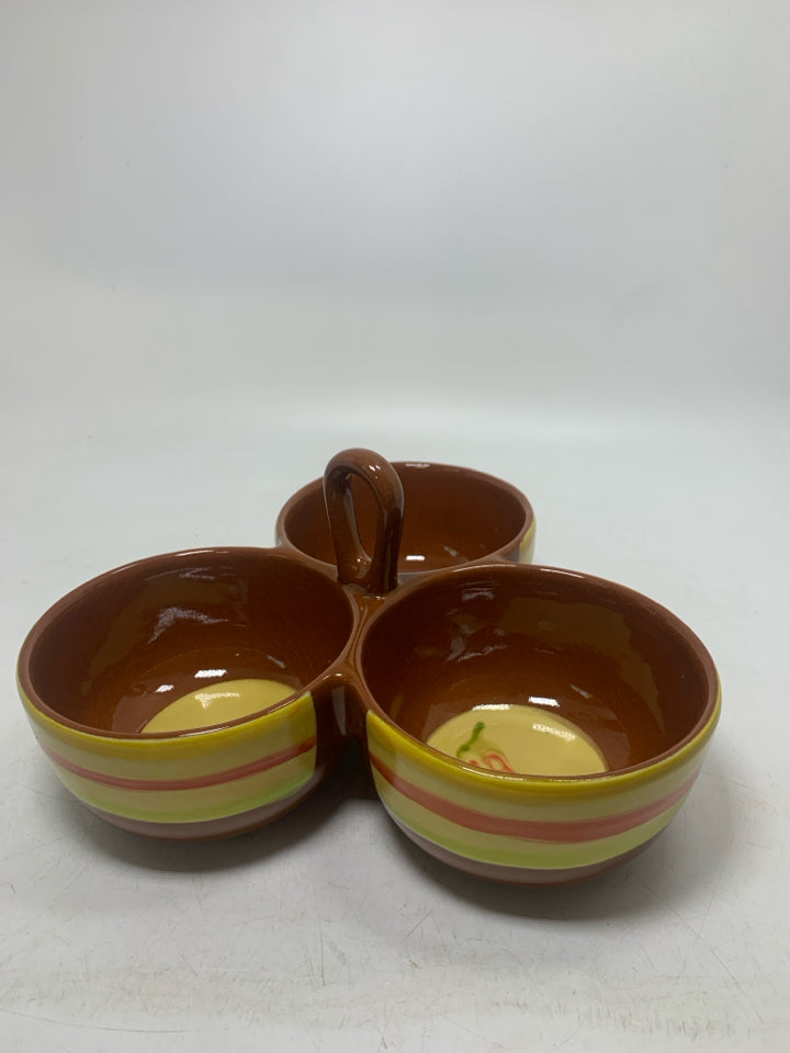 3 BOWL SERVING PIECE W/ CHILI PEPPERS HANDLE IN CENTER.