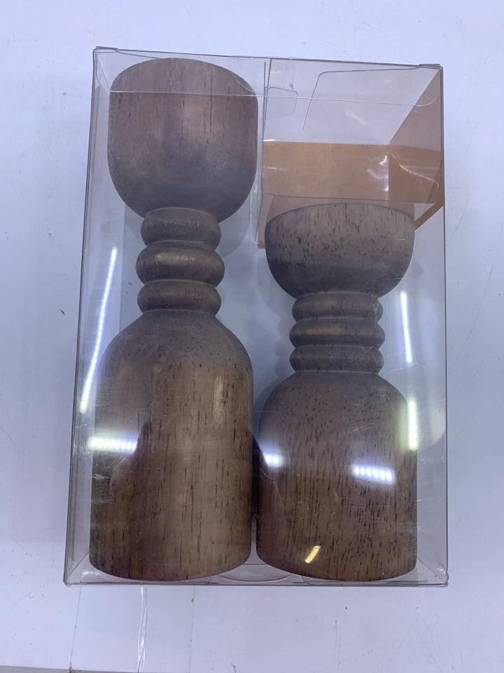 2-NIB WOOD TAPERED CANDLE HOLDERS BEE & WILLOW.