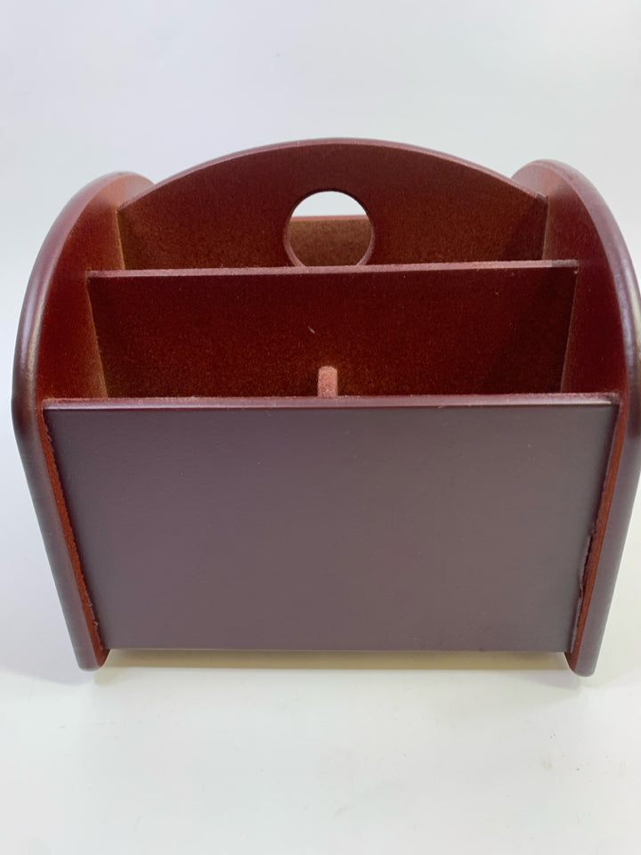 RED DESKTOP ORGANIZER ON SWIVEL.
