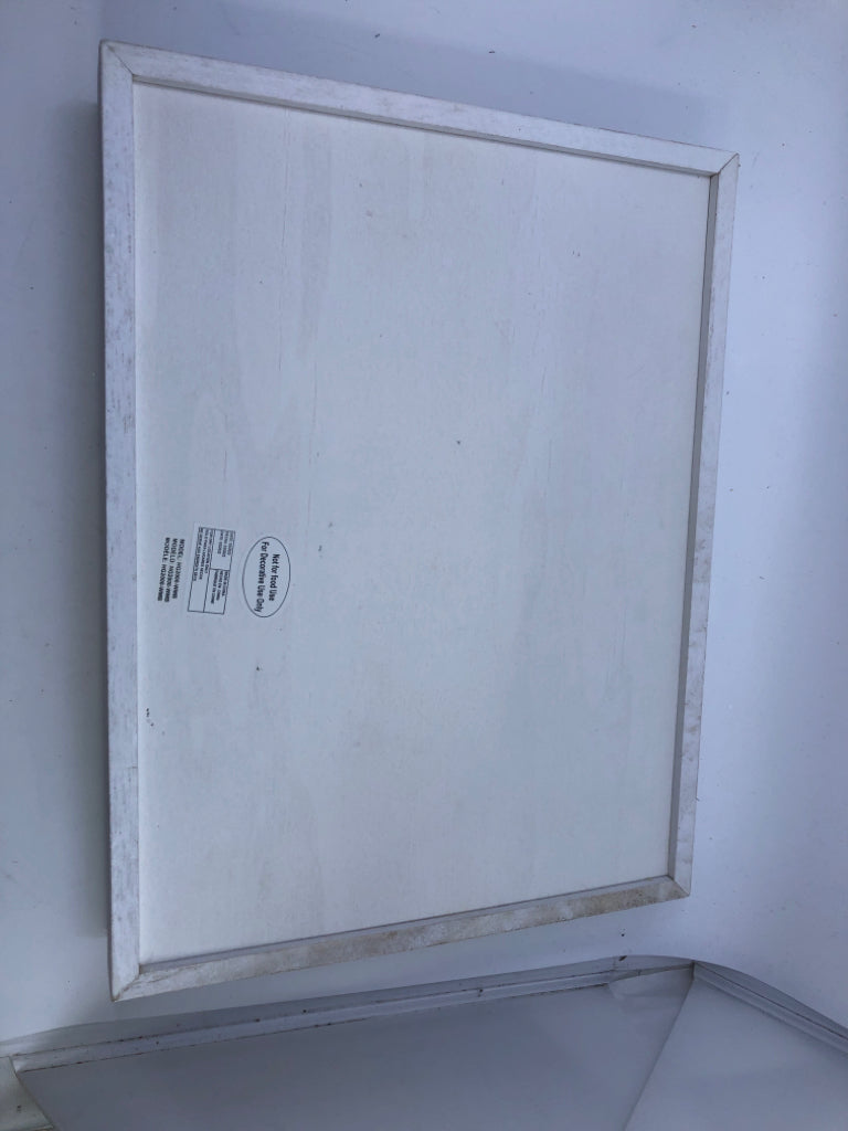 WHITE MERRY AND BRIGHT TRAY W BLACK HANDLES.
