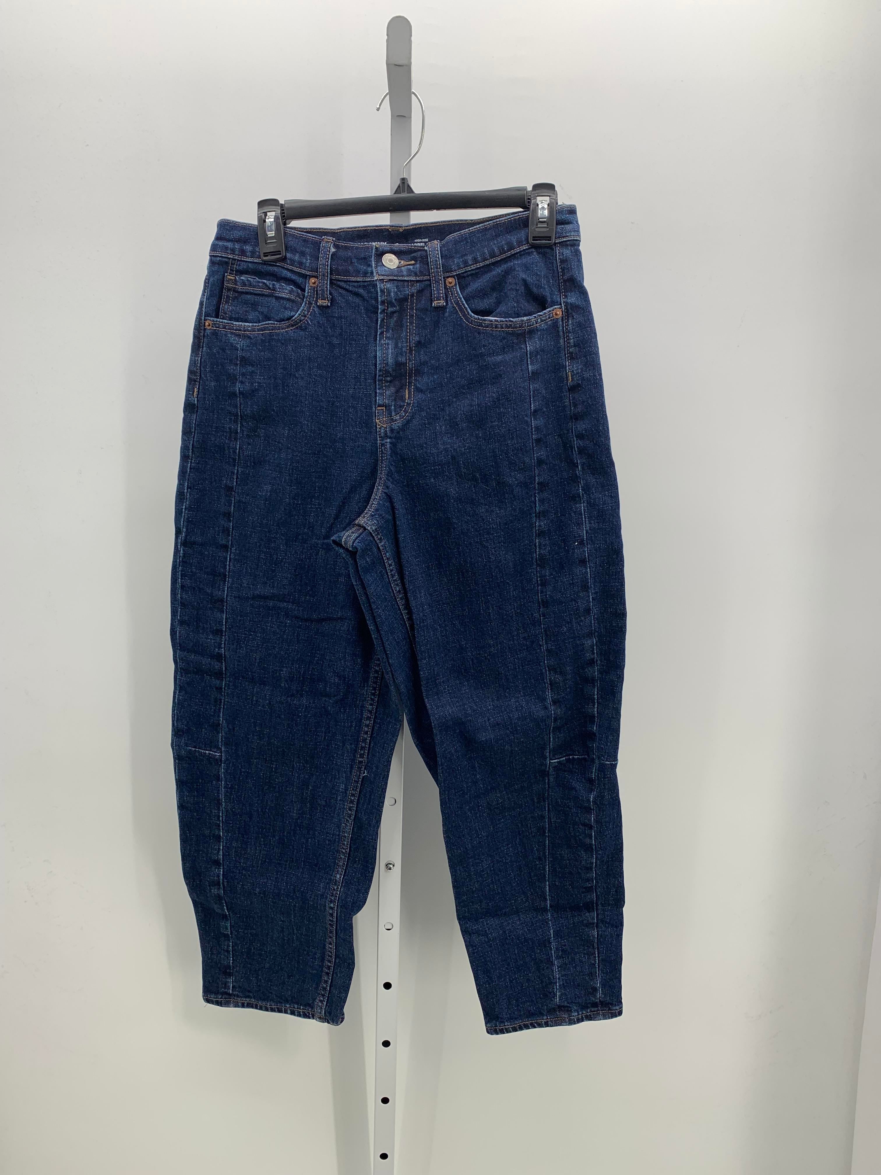 Old Navy Size 6 Misses Jeans