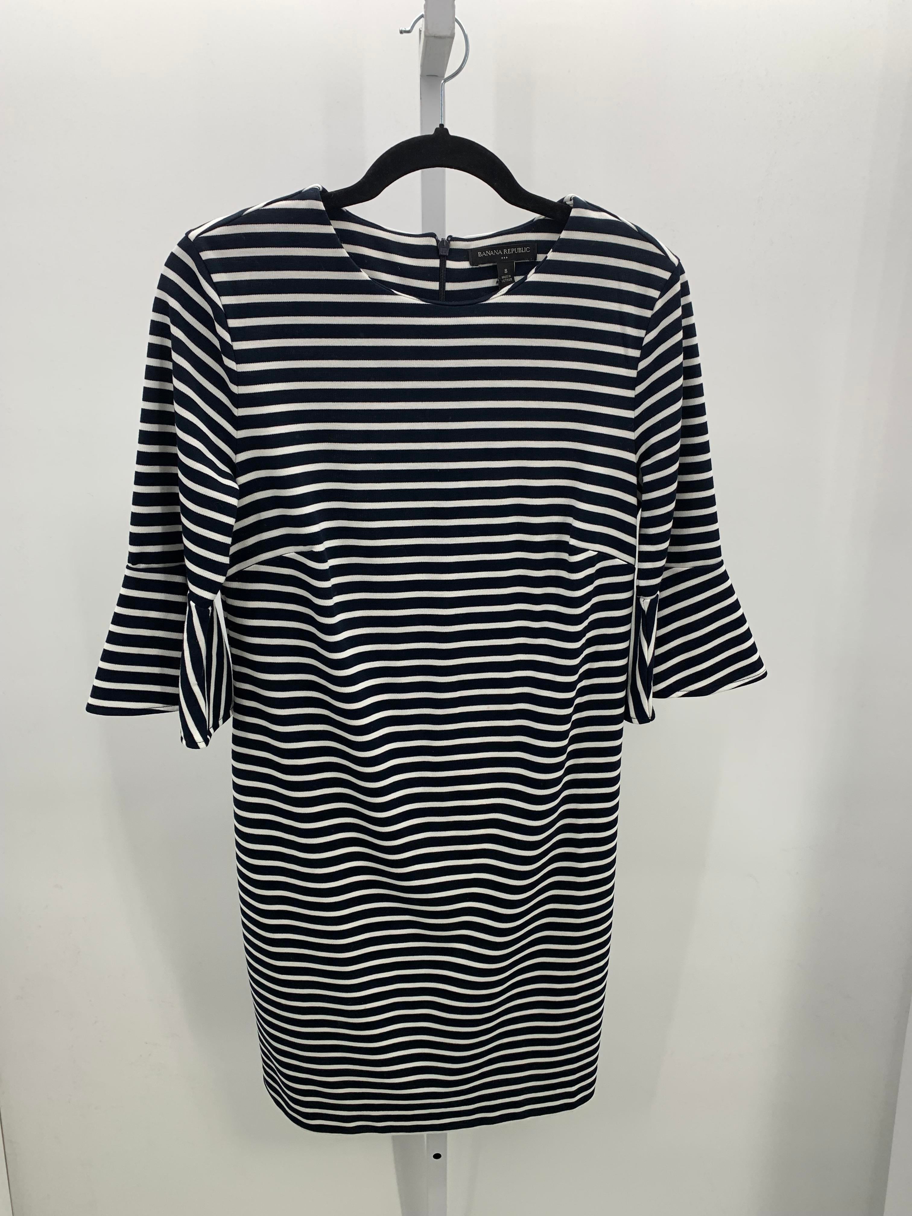 Banana Republic Size 8 Misses 3/4 Sleeve Dress