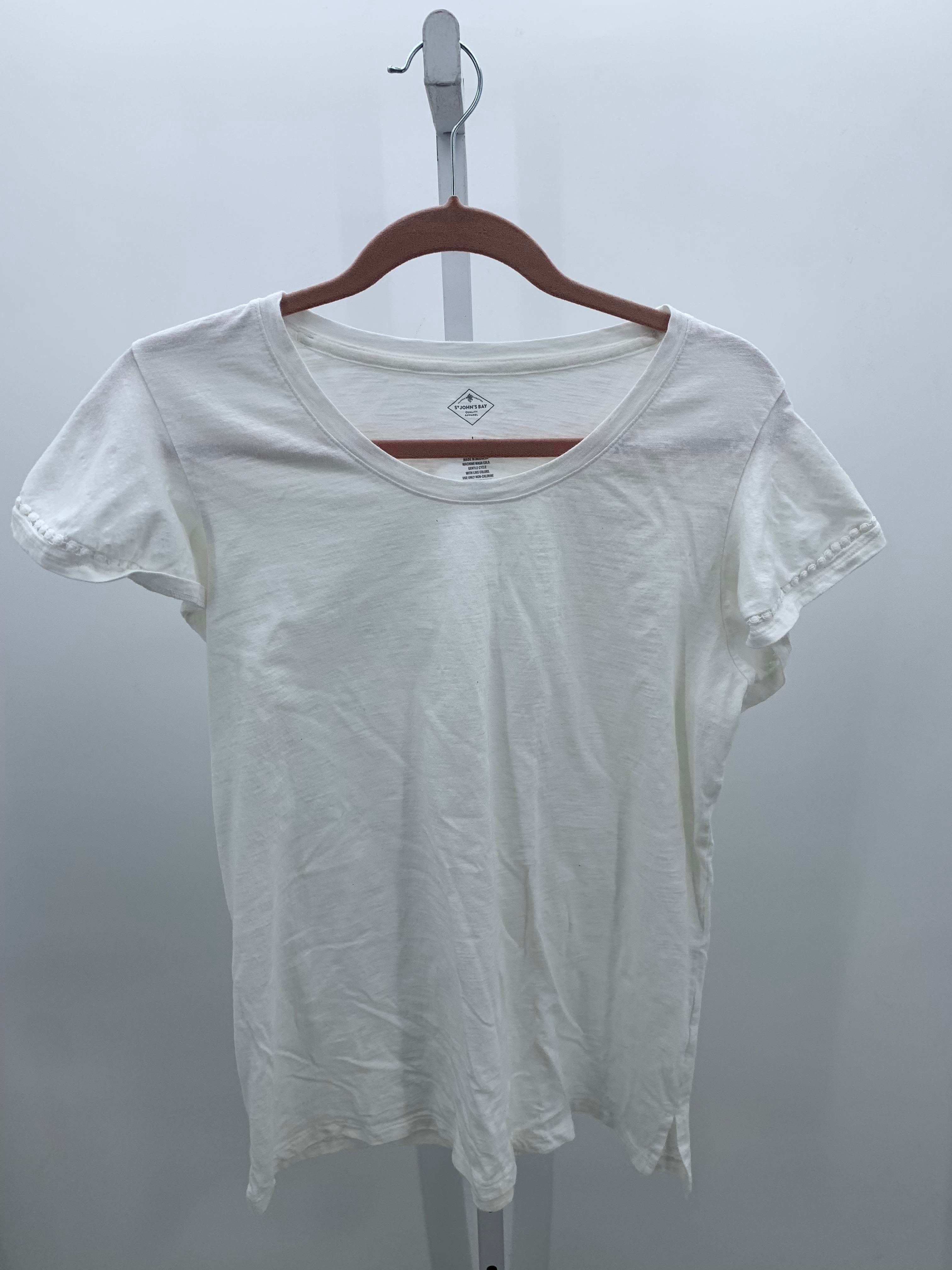 St. Johns Bay Size Large Misses Short Sleeve Shirt