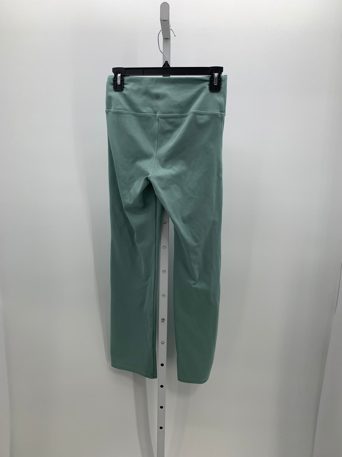 Danskin Size Medium Misses Pants