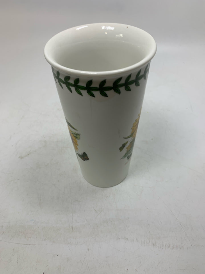 SUNFLOWERS TRAVEL MUG W/ NO LID.
